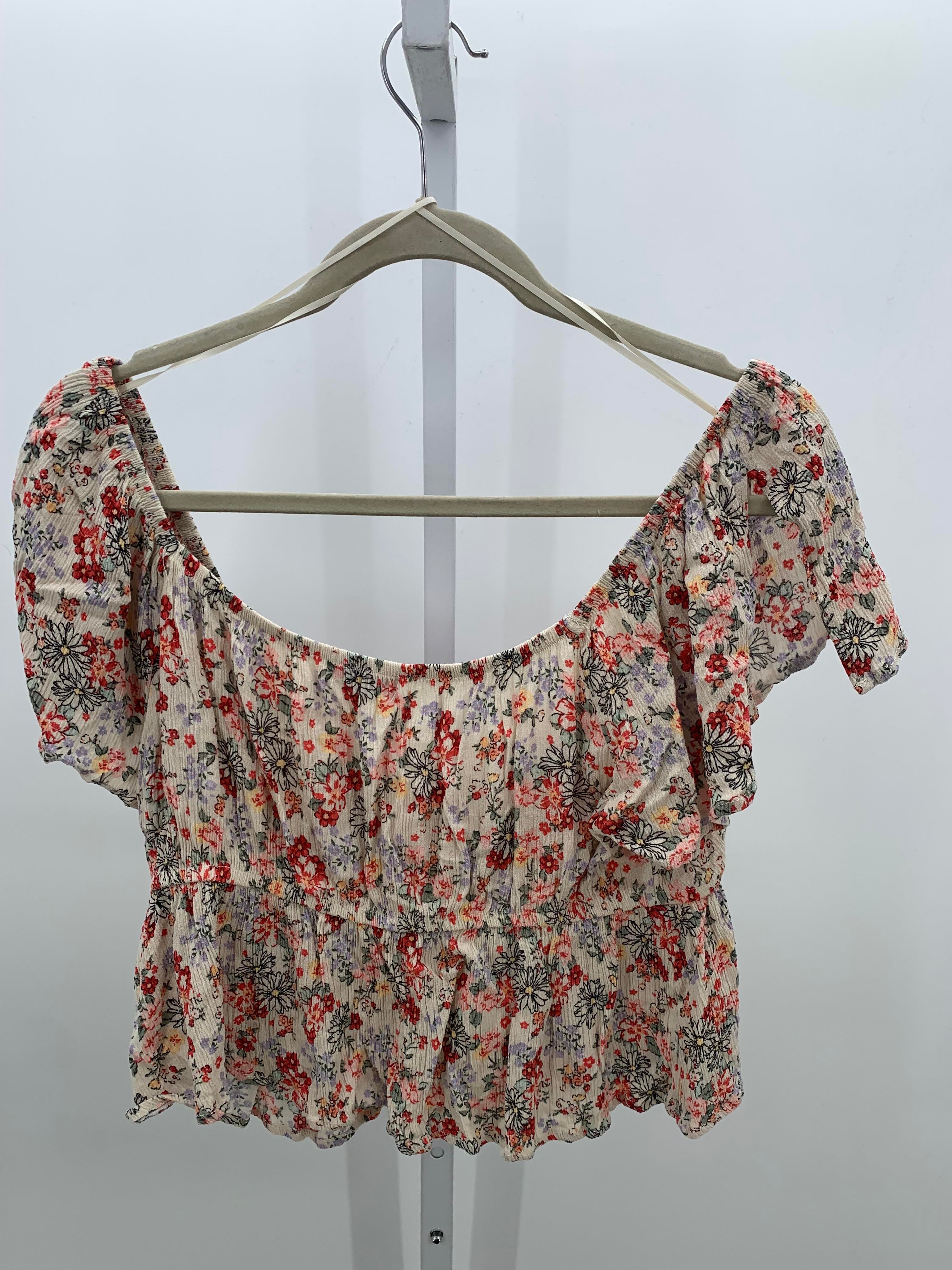 Arizona Size Large Juniors Short Sleeve Shirt