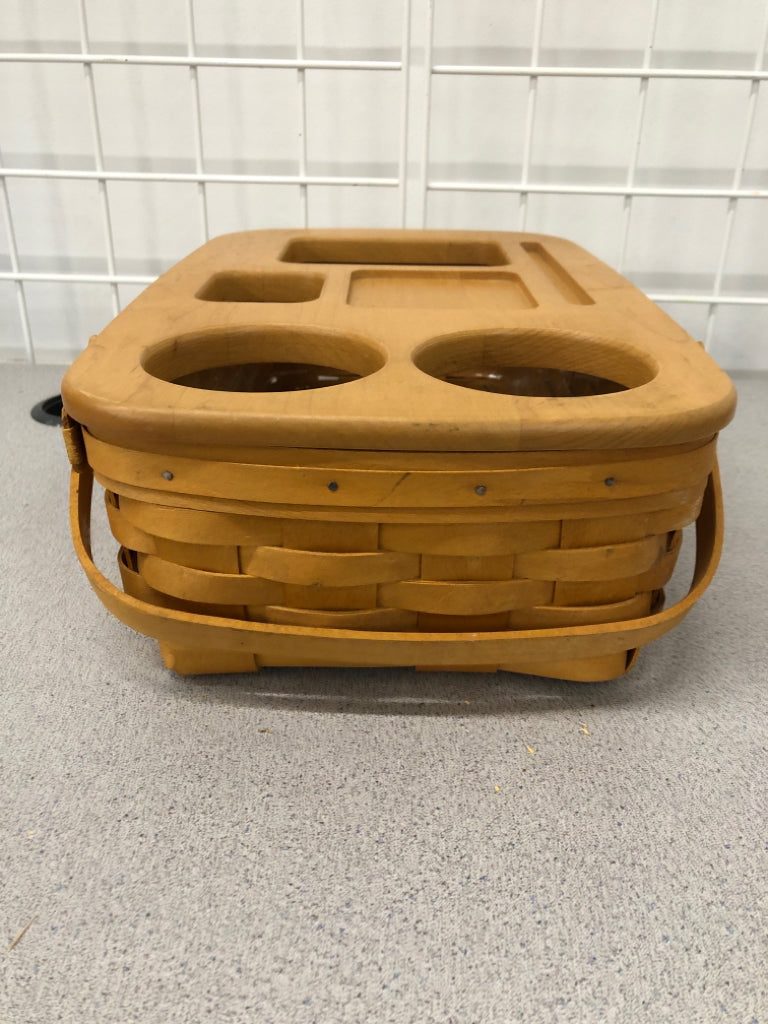 2001 BASKET CADDY W/WOODEN STORAGE COVER.