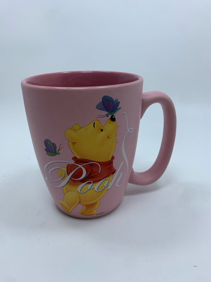 WINNIE THE POOH PINK DISNEY MUG.