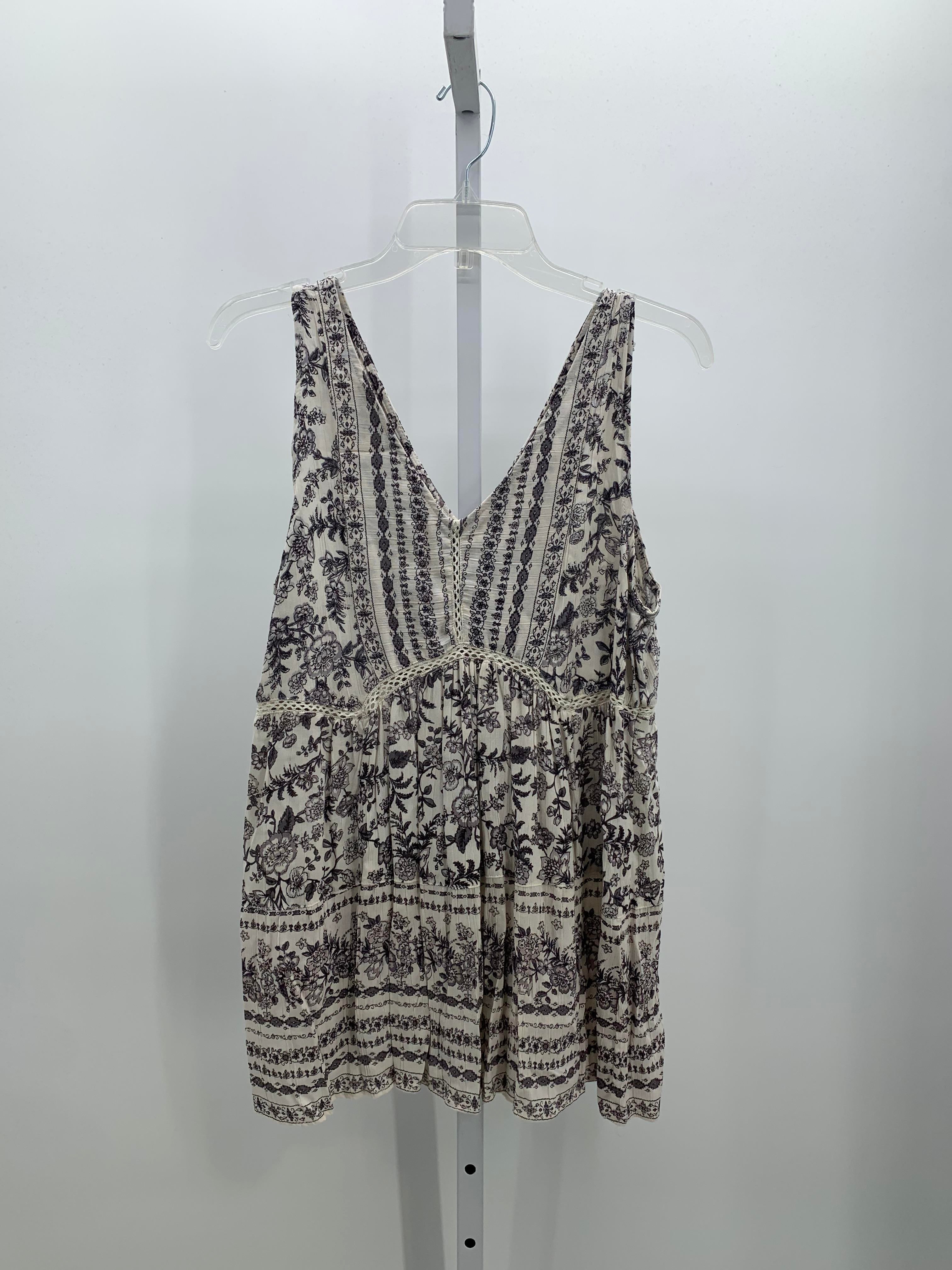 Size Large Misses Sleeveless Shirt