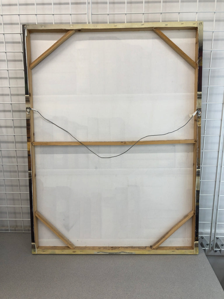 BOOKSHELF CANVAS.