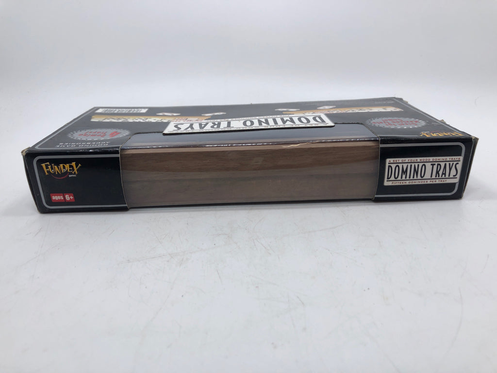 IN PACKAGE DOMINO TRAYS.