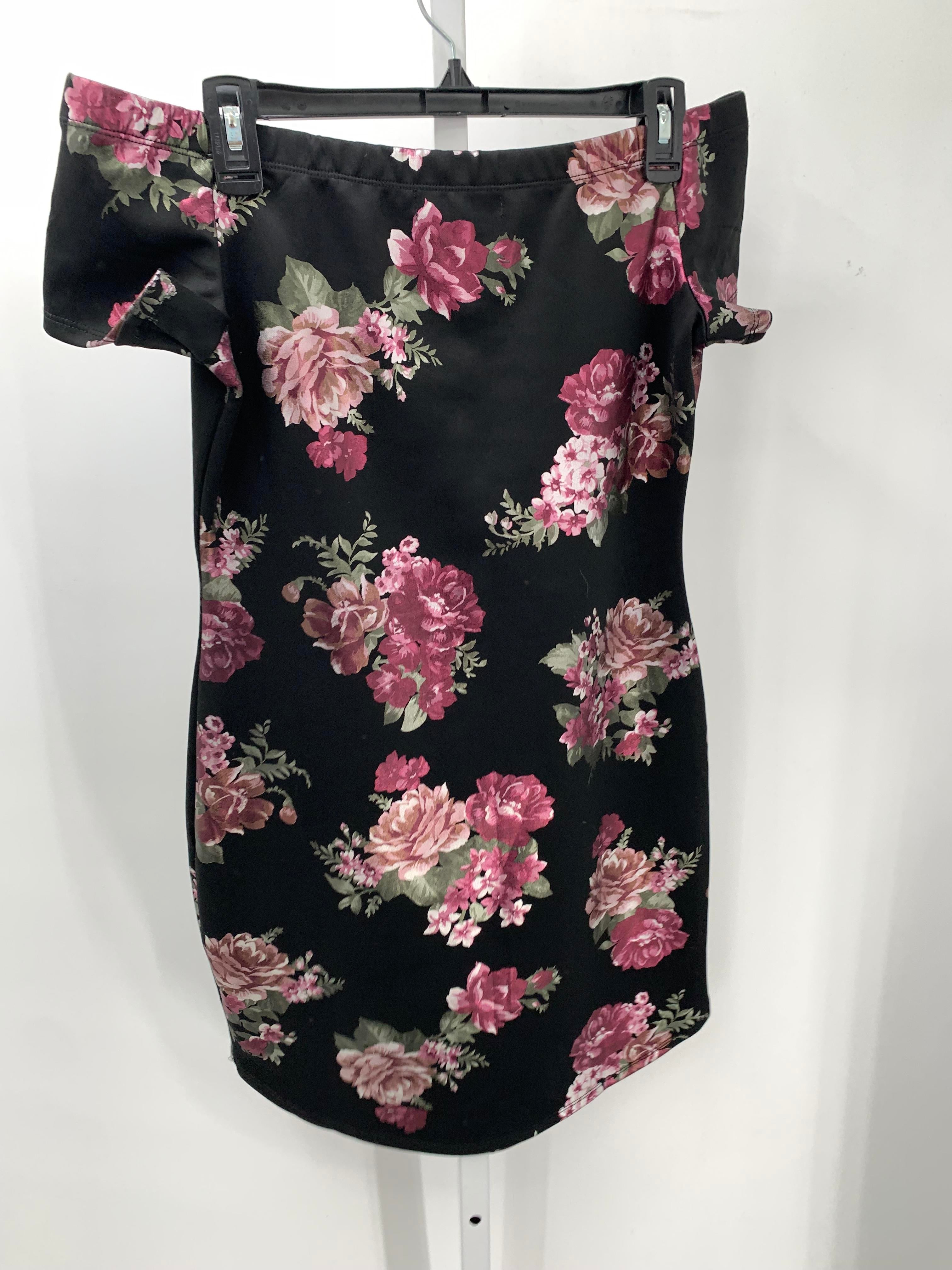 bailey blue Size Large Juniors Short Sleeve Dress