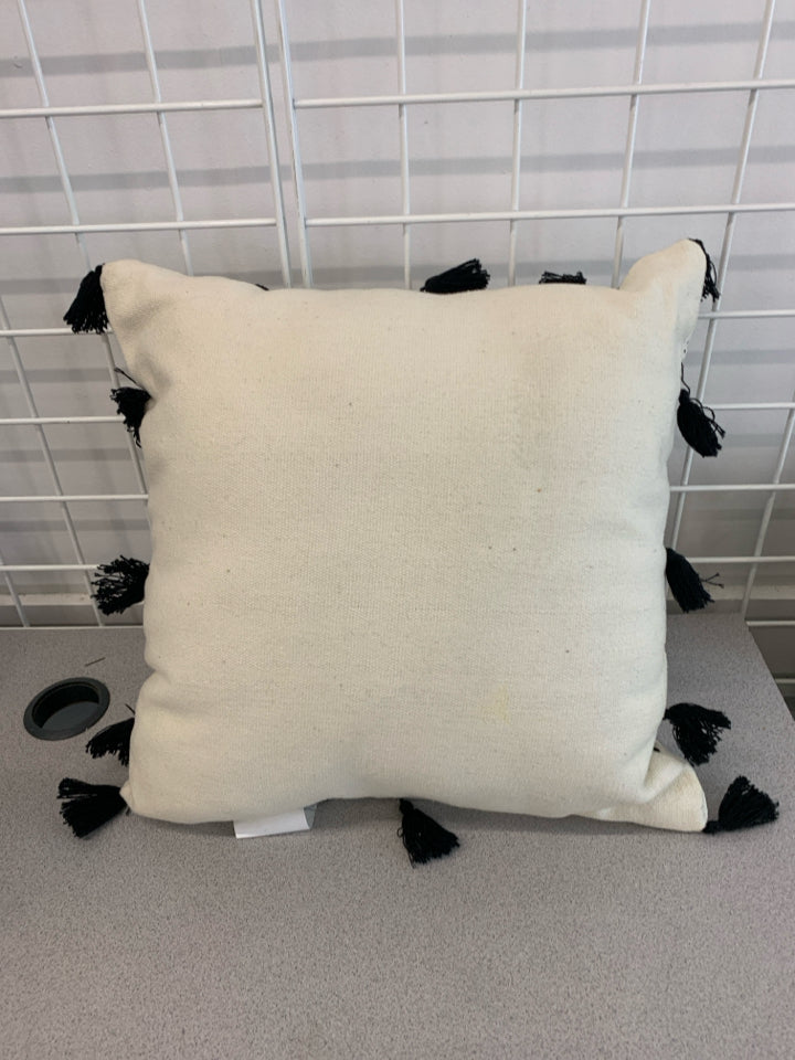 MERRY AND BRIGHT PILLOW.