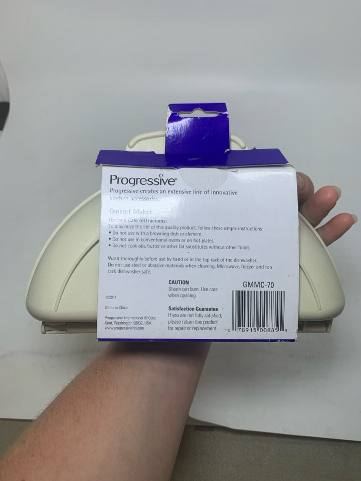 NEW MICROWAVE OMELET MAKER.
