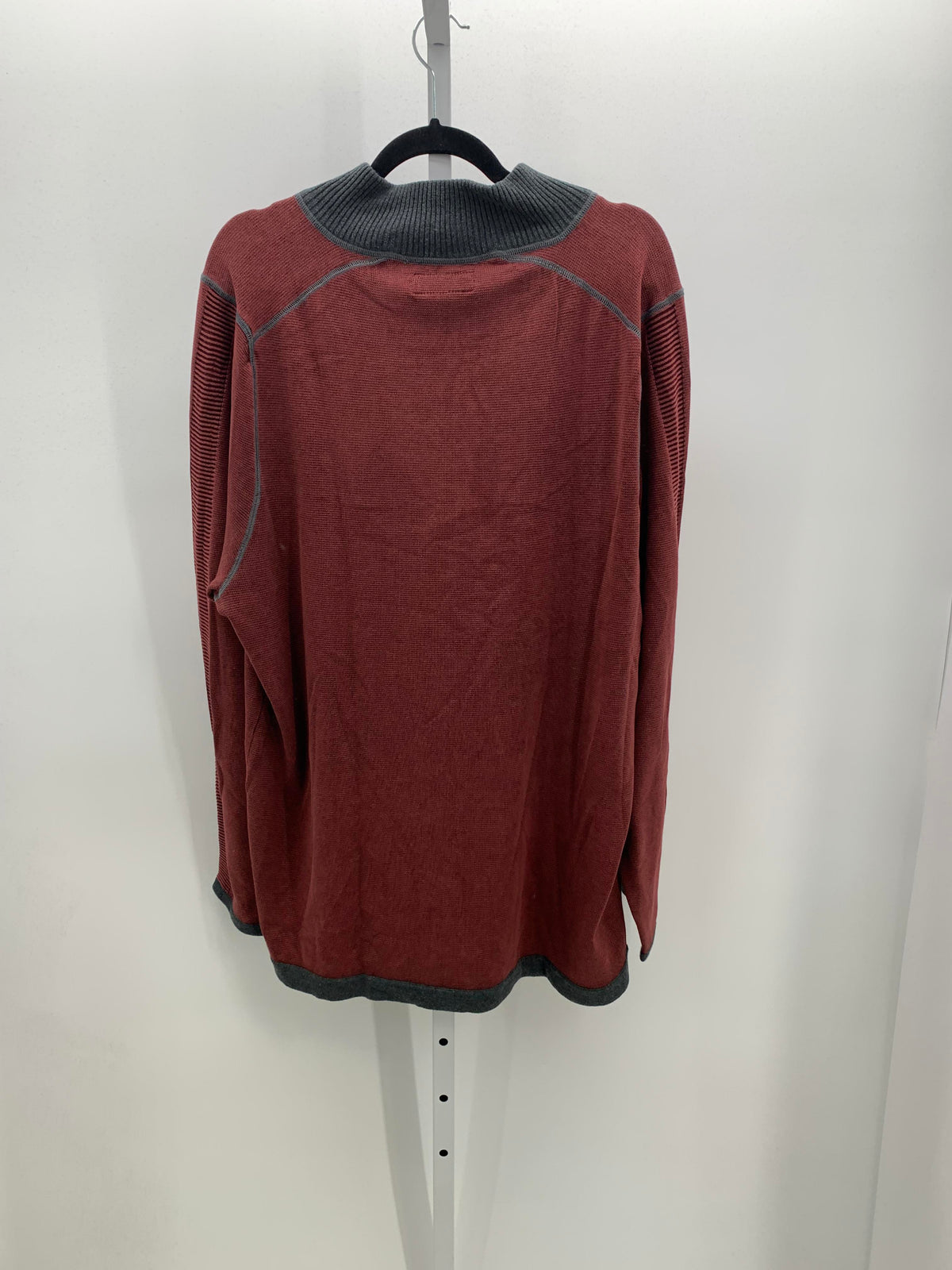 Size Extra Large Young Men's Long Sleeve Sweater