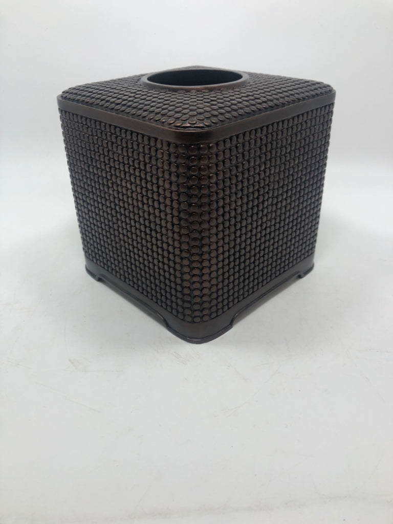 BROWN TEXTURED TISSUE BOX.
