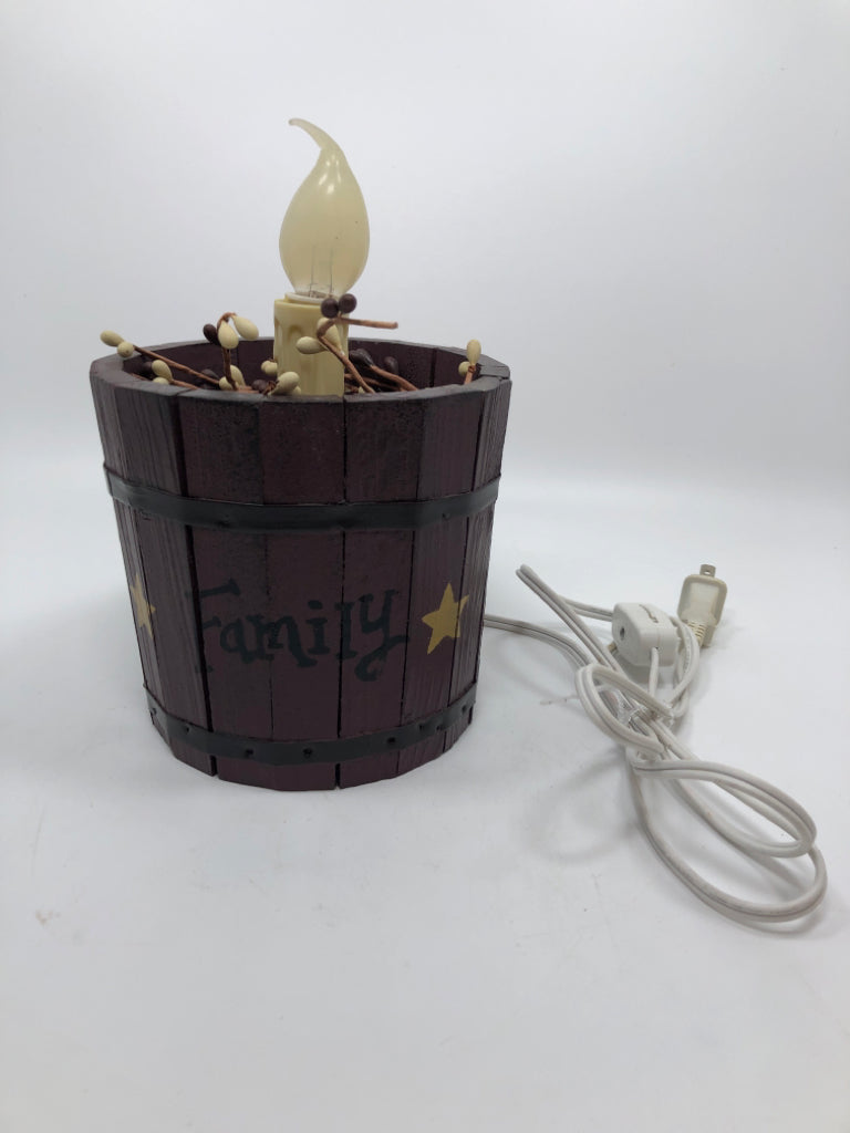 RUSTIC BARREL CANDLE LAMP.