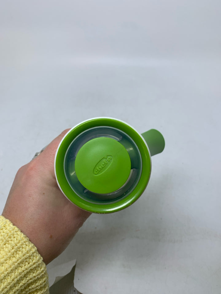 NWT CHEF'N SALAD DRESSING MIXER.