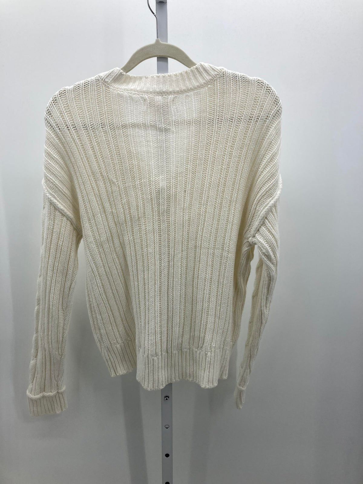 Aeropostale Size Medium Juniors Long Sleeve Sweater