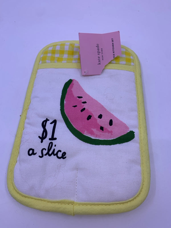 KATE SPADE WATERMELON RECTANGLE OVEN MIT.