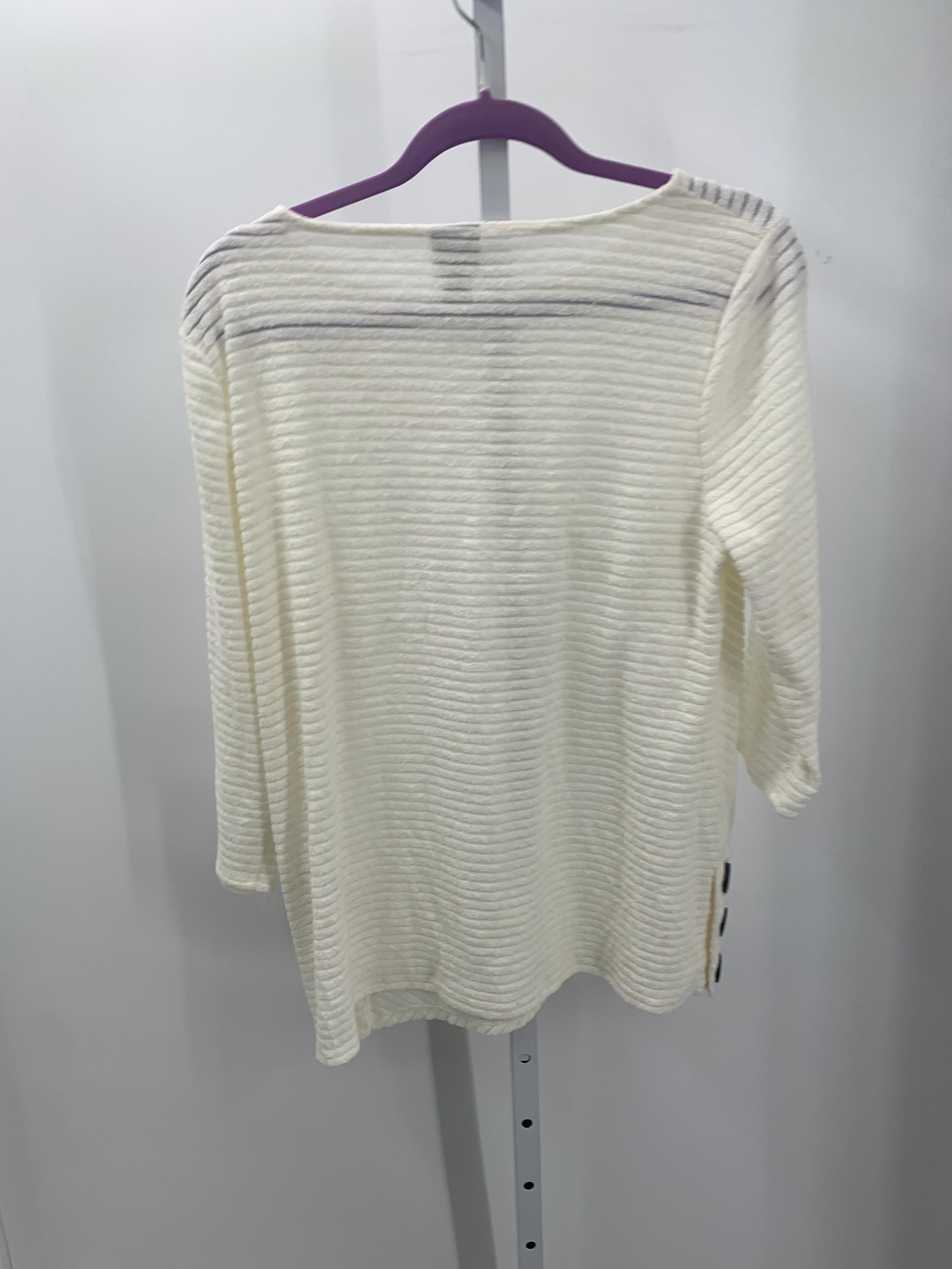 Chico's Size Medium Misses 3/4 Sleeve Shirt