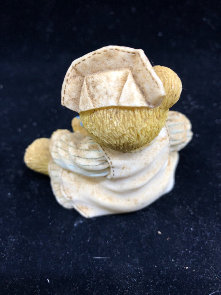 Figurine
