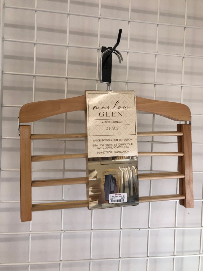 2 NIP 4TIER HANGER PACK.