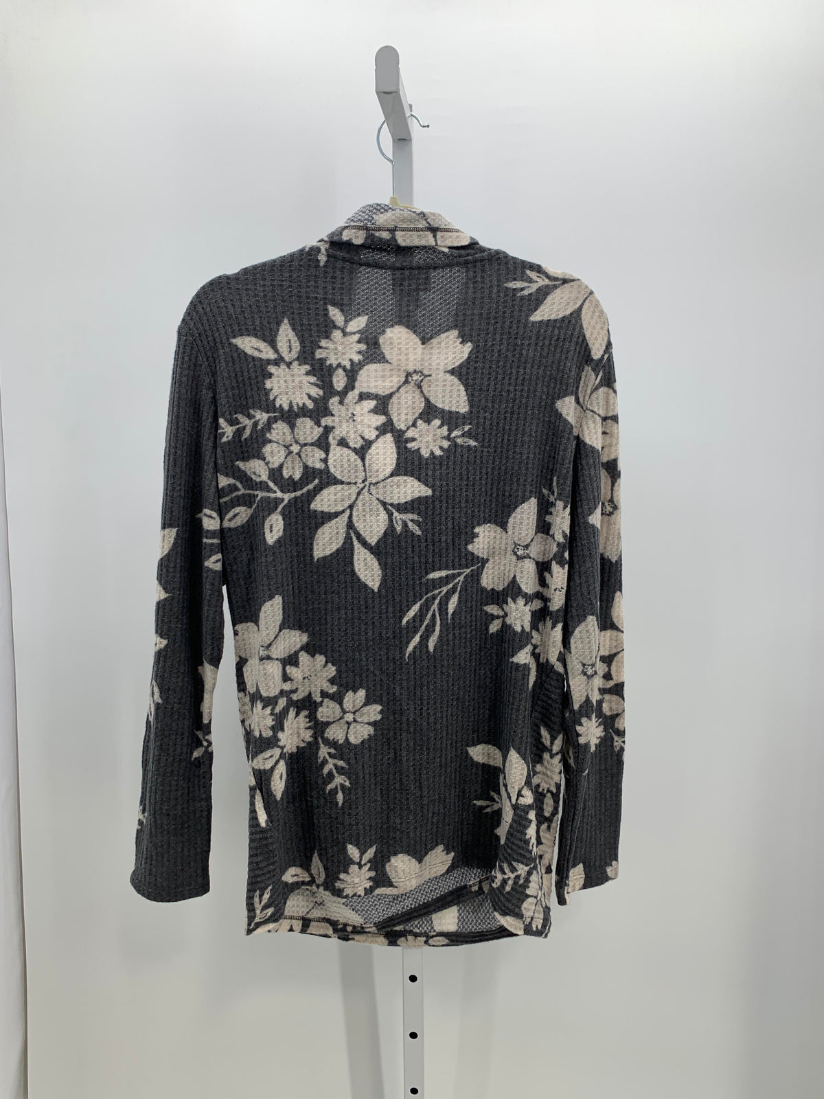 Lularoe Size Extra Large Misses Long Sleeve Shirt