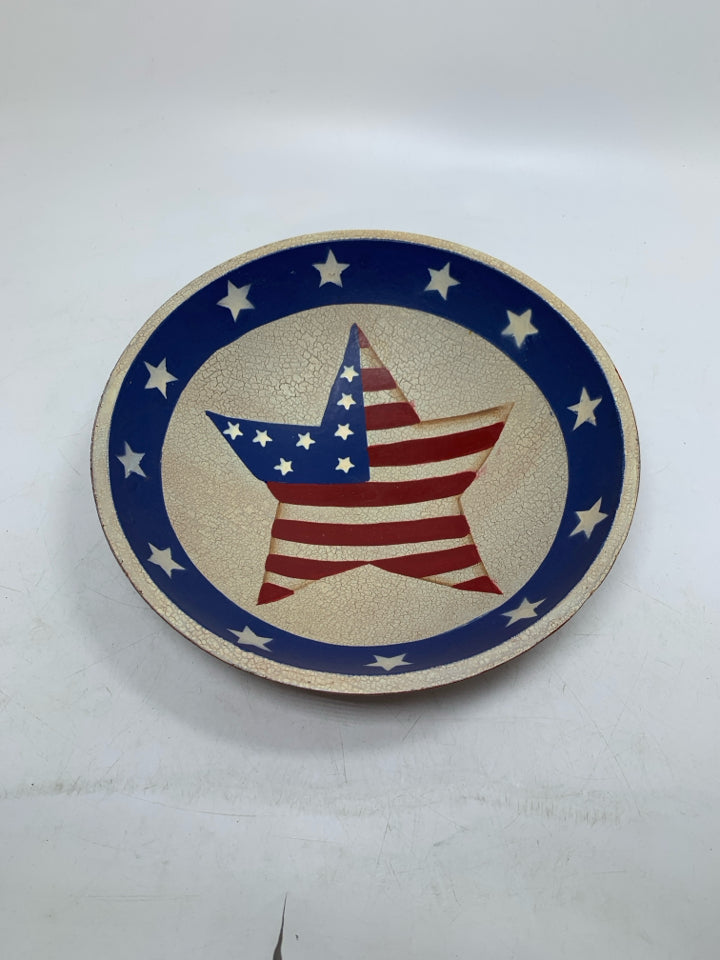 WOOD PAINTED AMERICANA THEMED DECORATIVE BOWL.