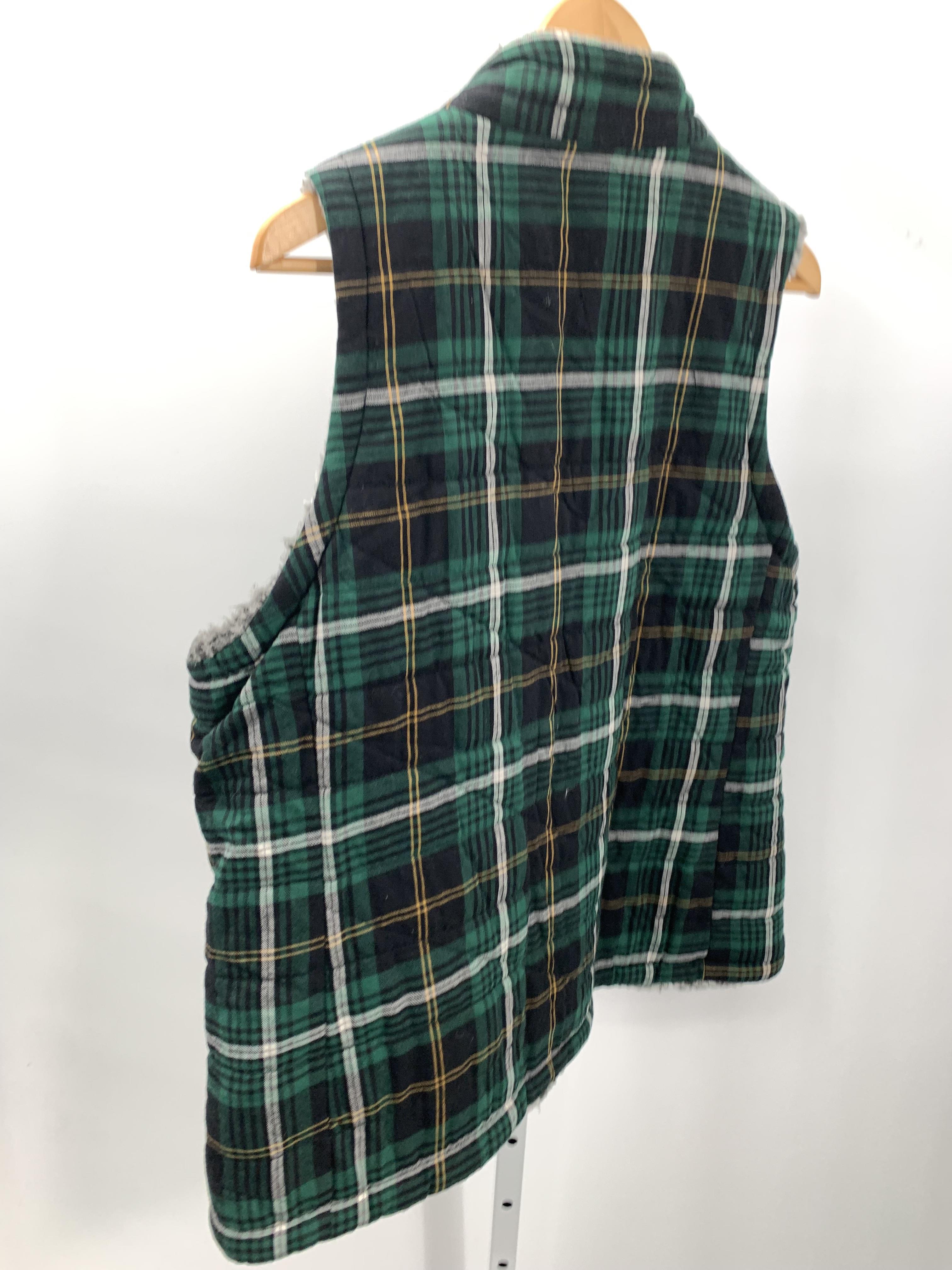 Maurices Size 1X Womens Vest