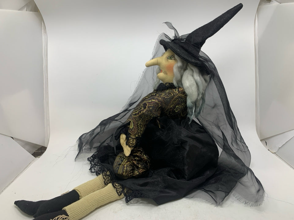 PLUSH WITCH SHELF SITTER.