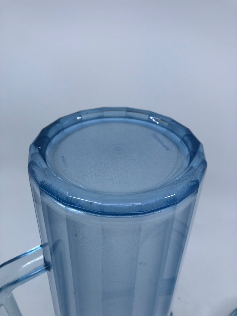 LIGHT BLUE TUPPERWARE PITCHER W STIRRER.