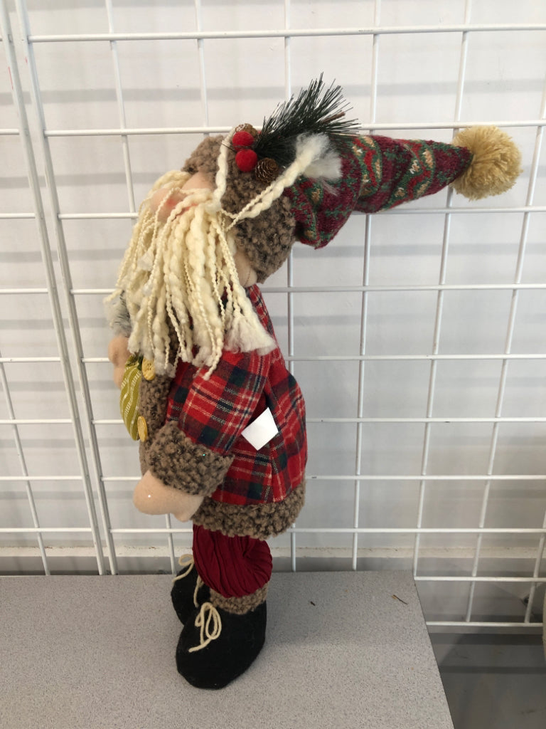 PLUSH STANDING SANTA W/WOOD BUTTONS.