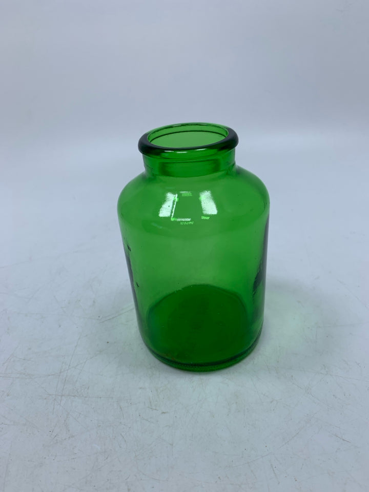 VTG GREEN EMPTY GLASS BOTTLE.