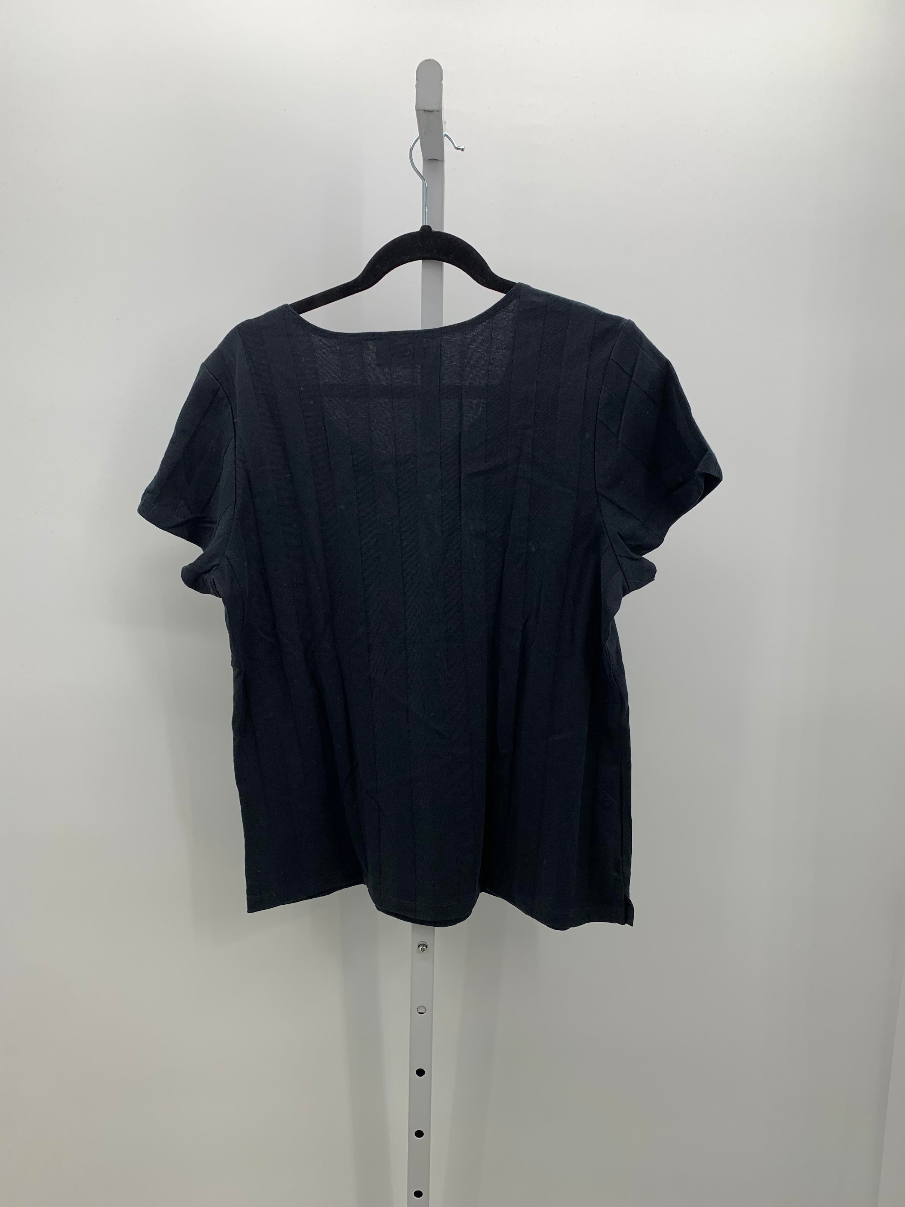 d & co. Size Large Misses Short Sleeve Shirt