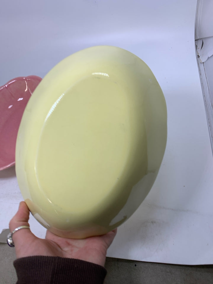2 OVAL PINK/YELLOW SERVING BOWLS W/ SCALLOP EDGE.