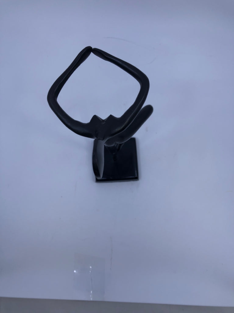 DANCING LADY SHELF DECOR, HEAVY METAL.