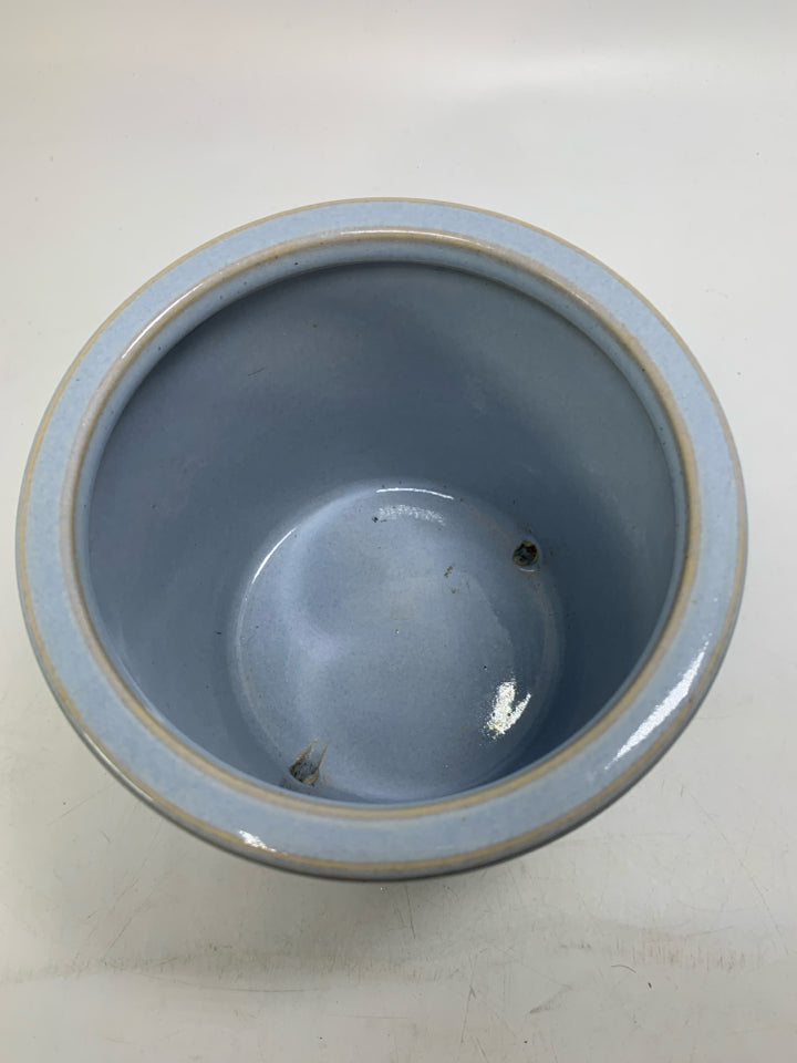 HEAVY LIGHT BLUE PLANTER W/ DRIP PLATE.