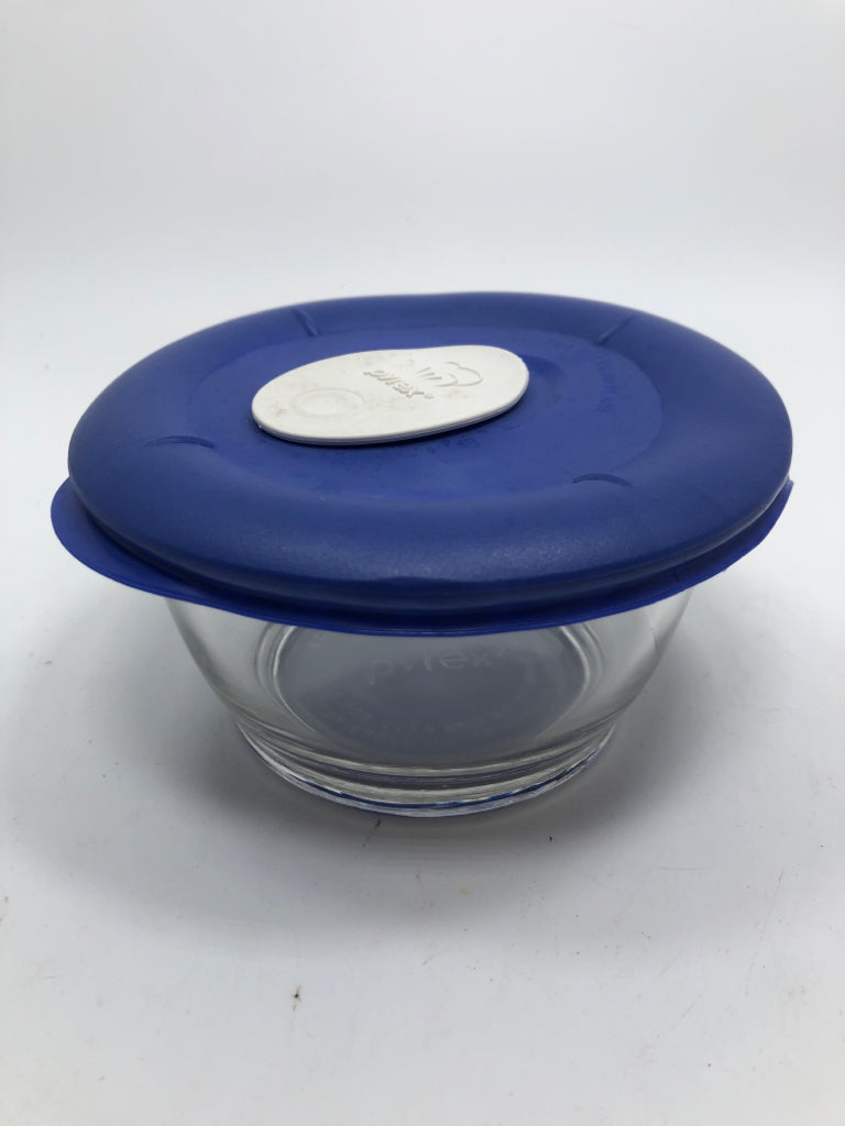 GLASS DISH W/BLUE VENT LID.