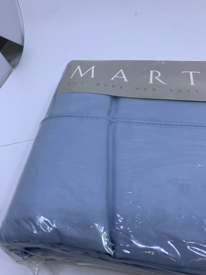 NIP LIGHT BLUE KING FLAT SHEET