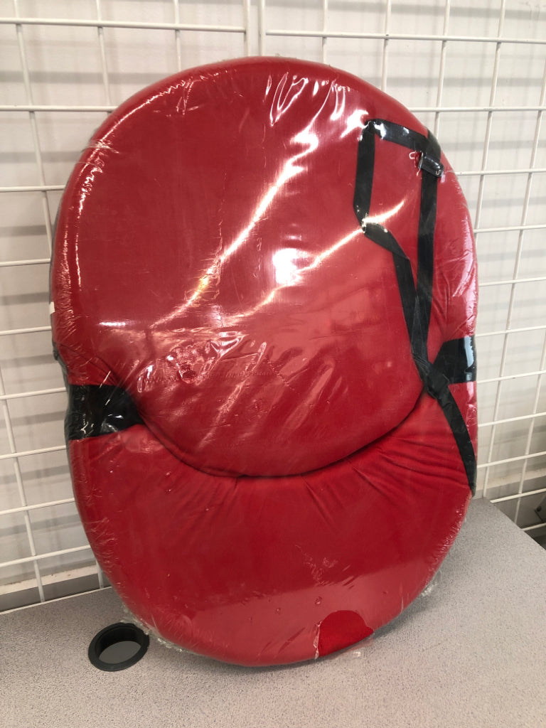 NIP MULTI-POSITION PADDED CHAIR.