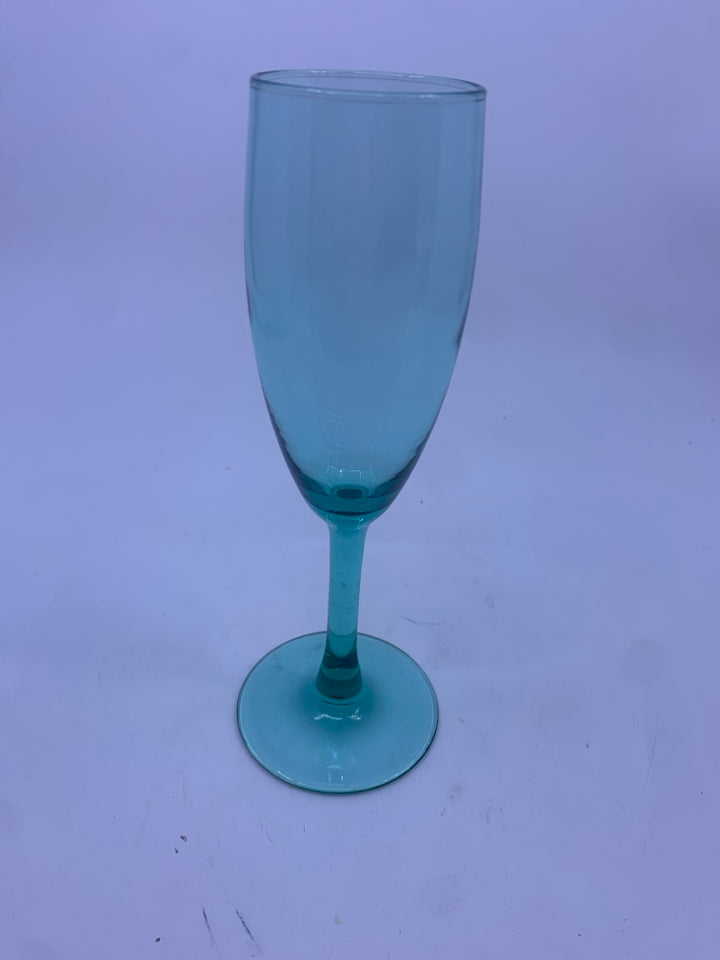 6 TEAL CHAMPAGNE FLUTES.