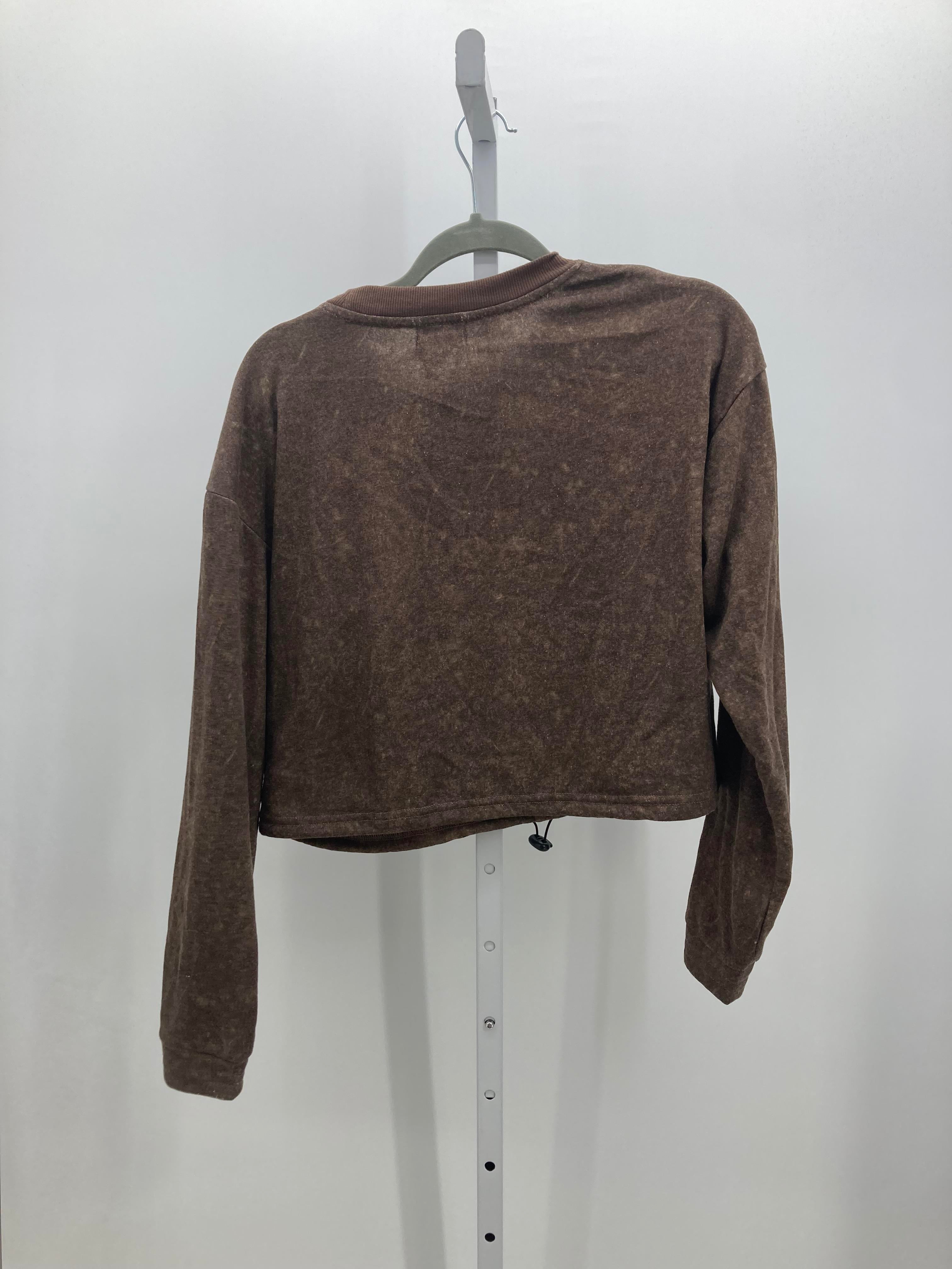 Size Medium Juniors Long Sleeve Shirt