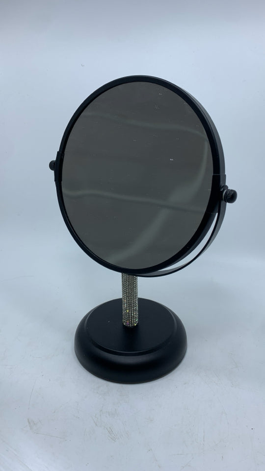 SM BLACK MIRROR W/BEDAZZLED STEM.