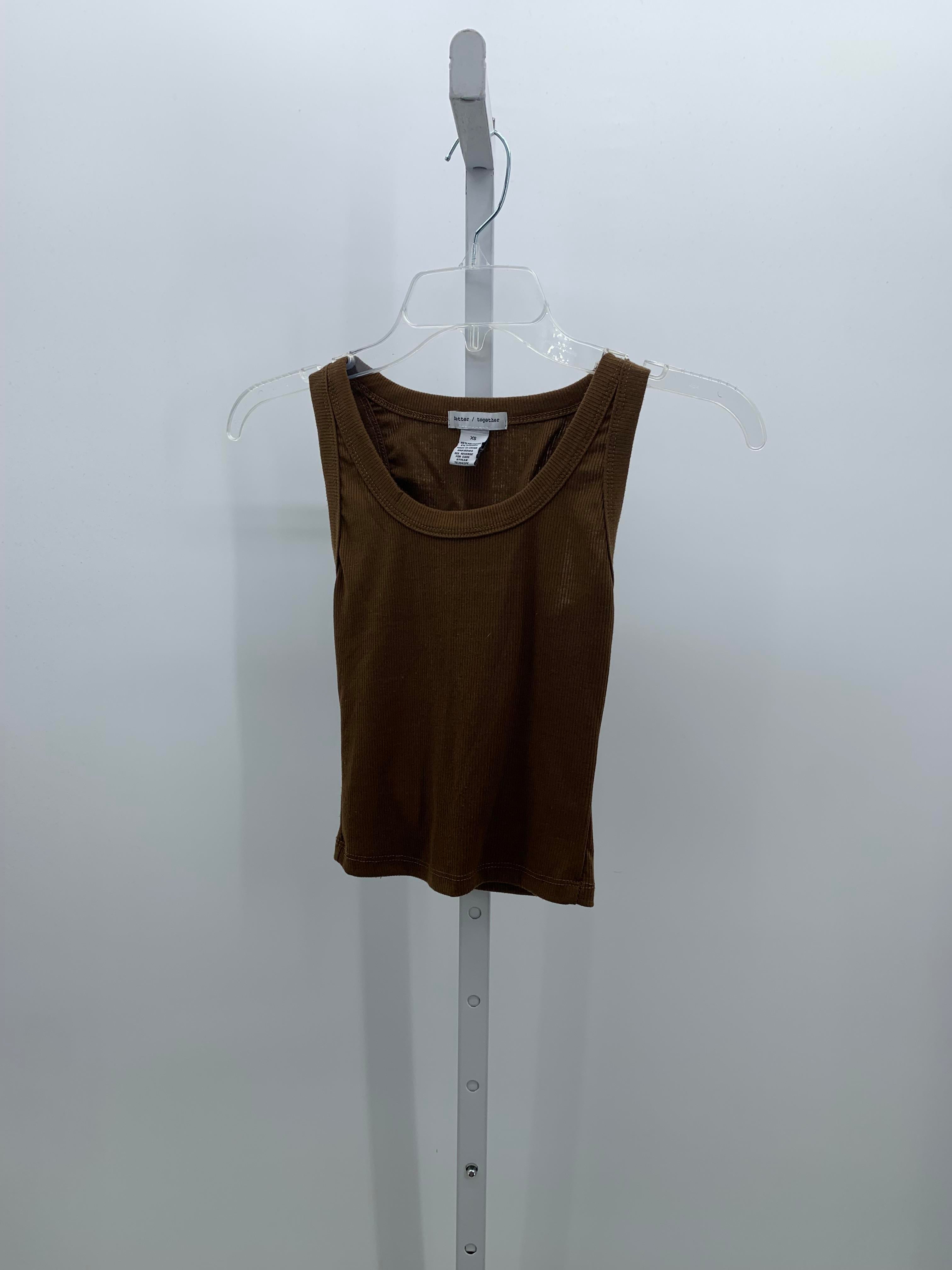 Size X Small Misses Sleeveless Shirt