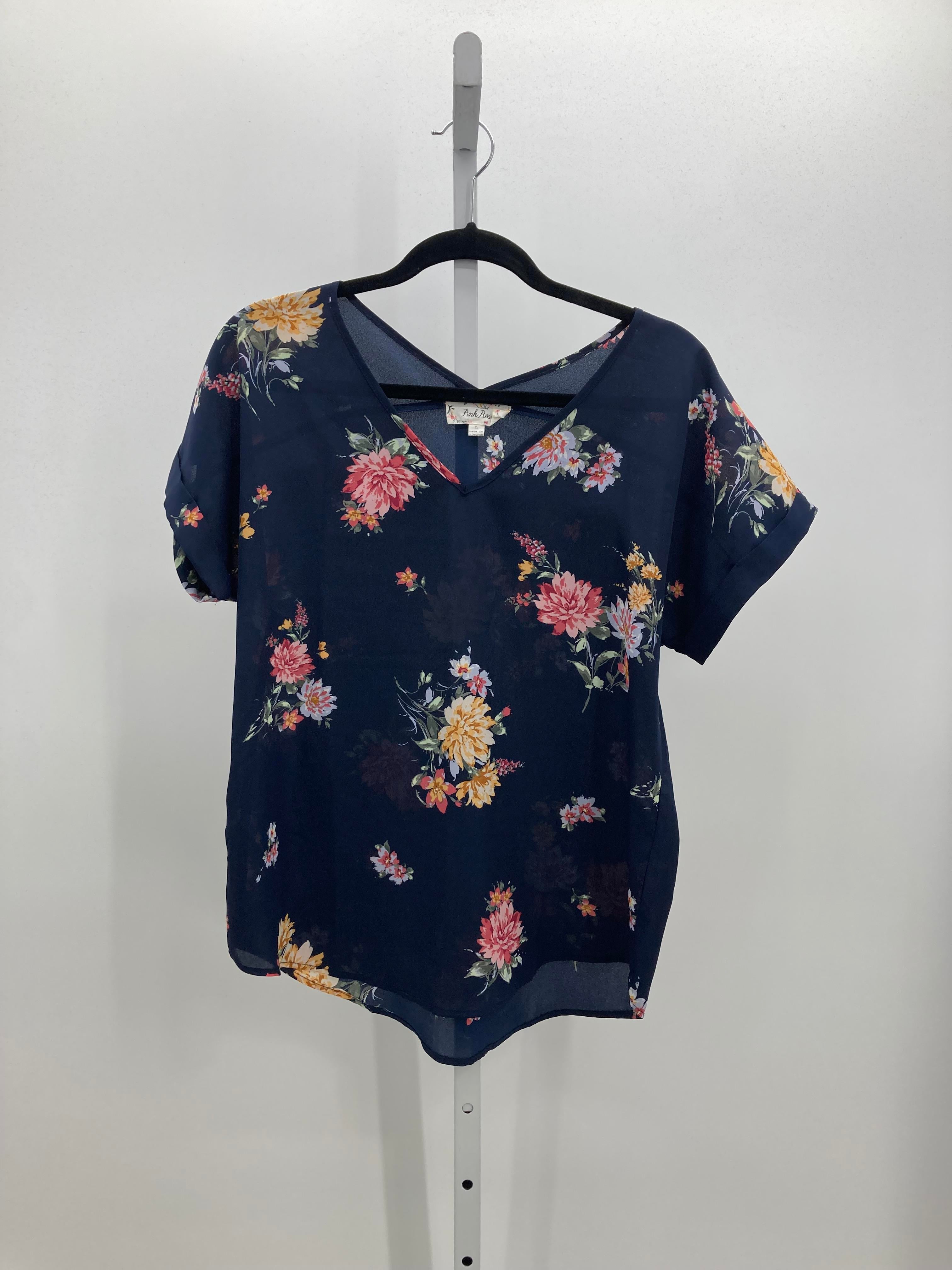 Pink Rose Size Large Juniors Short Sleeve Shirt