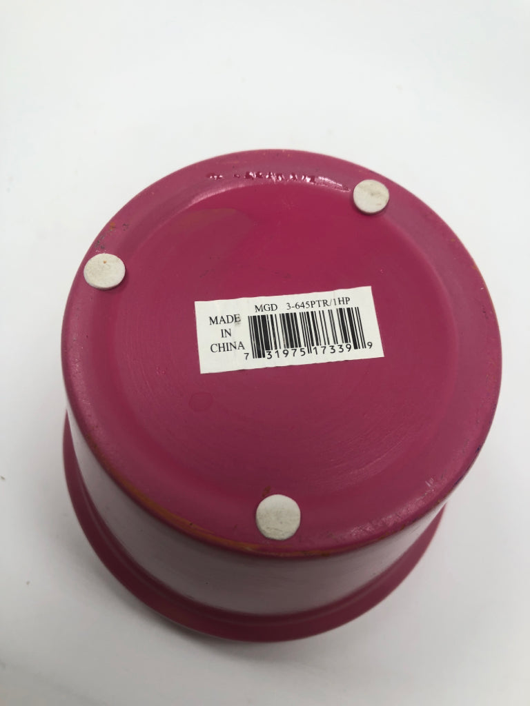 PINK CERAMIC PLANTER.