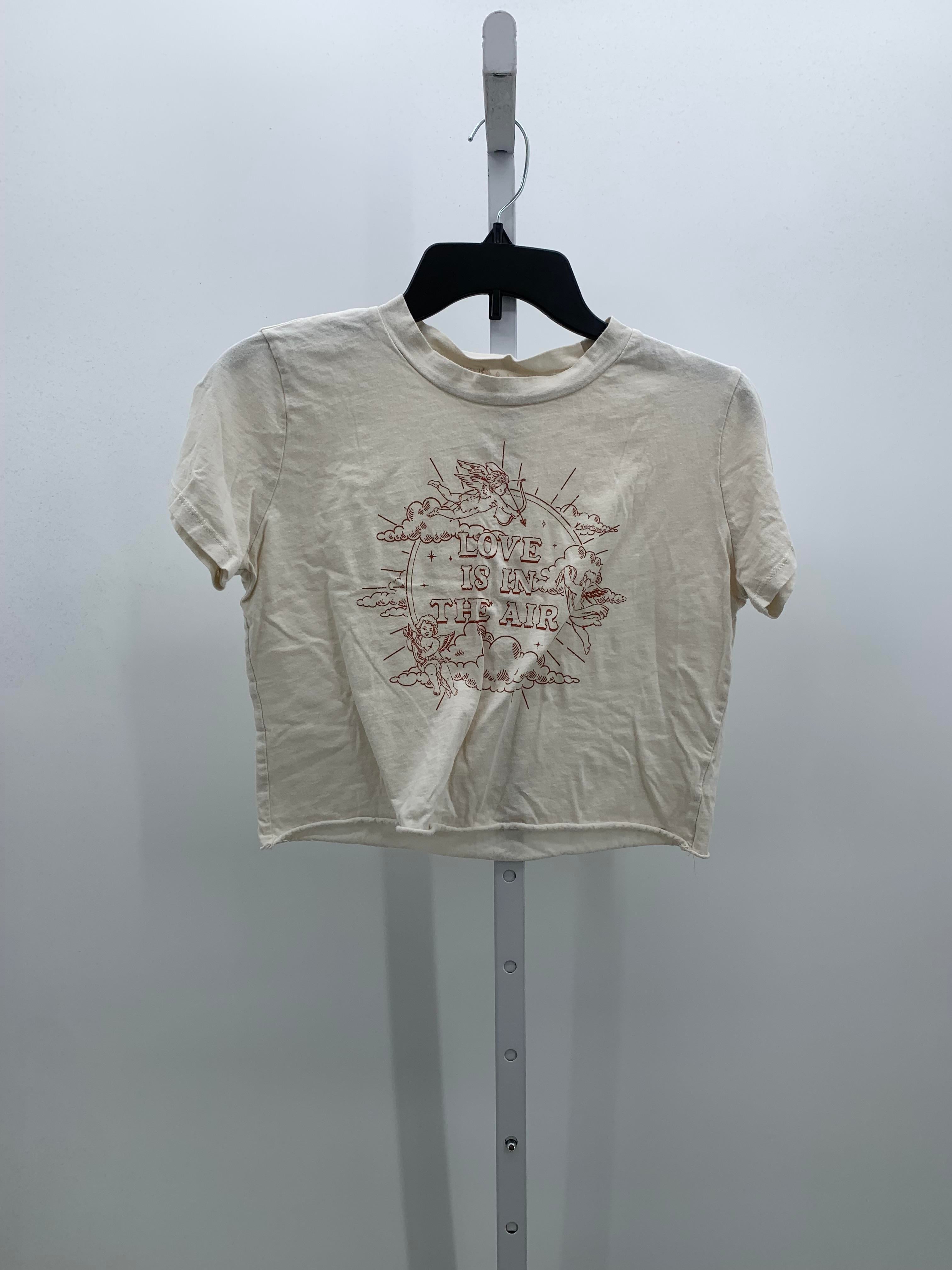 Size Small Juniors Short Sleeve Shirt