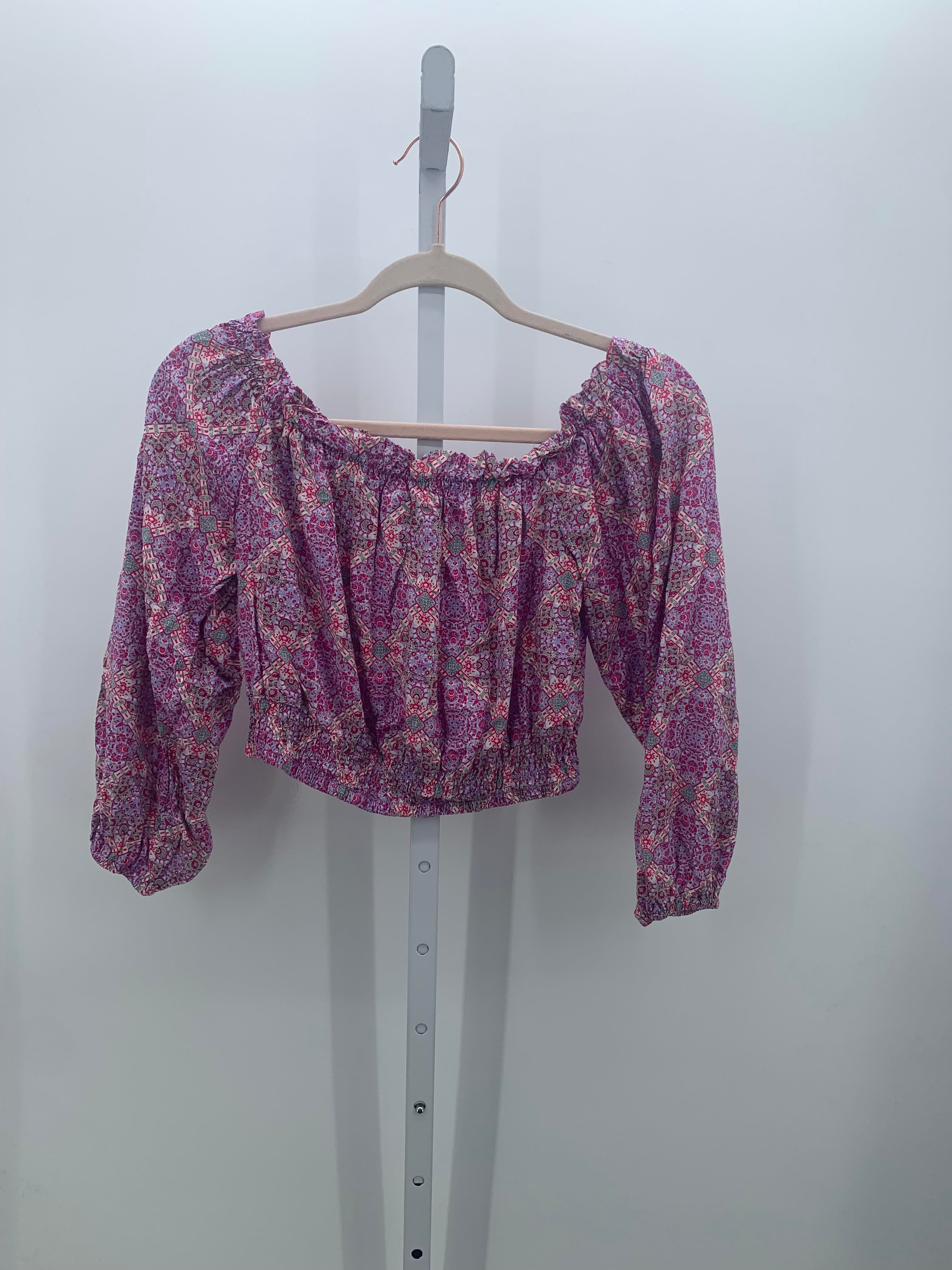 Live to be Spoiled Size Medium Juniors 3/4 Sleeve Shirt