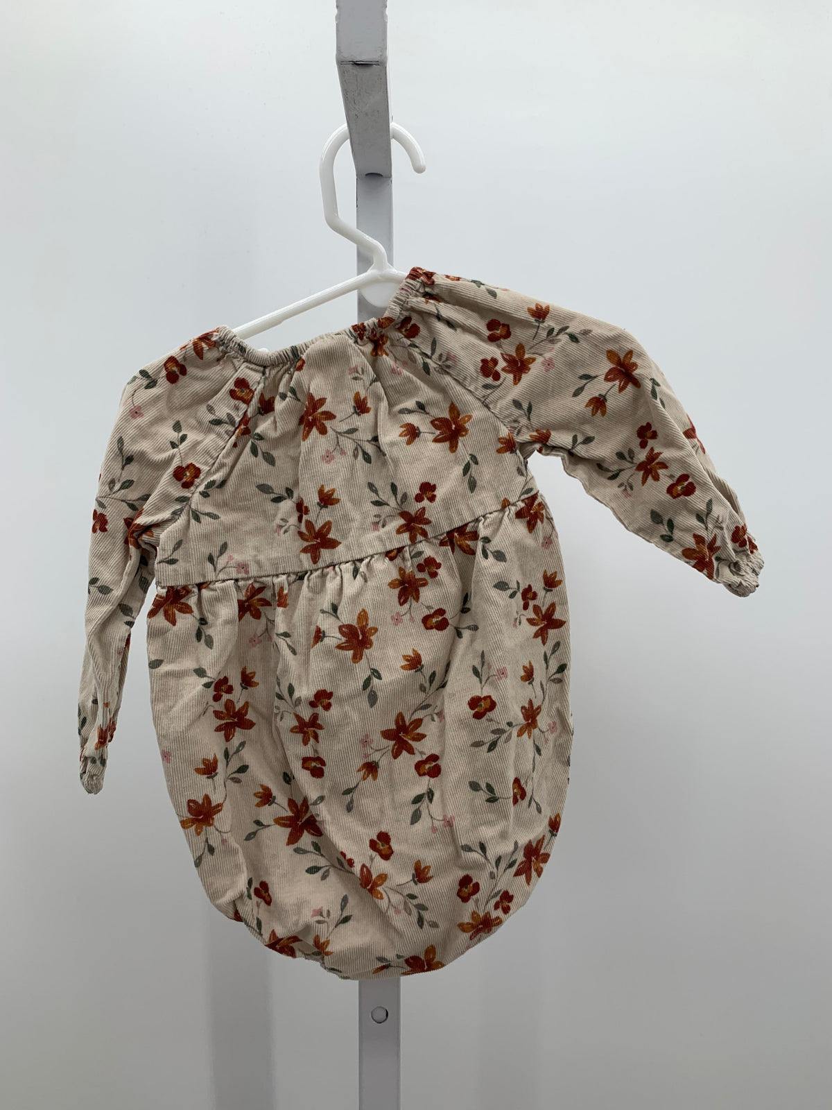 Carters Size 9 Months Girls Long Slv. Romper