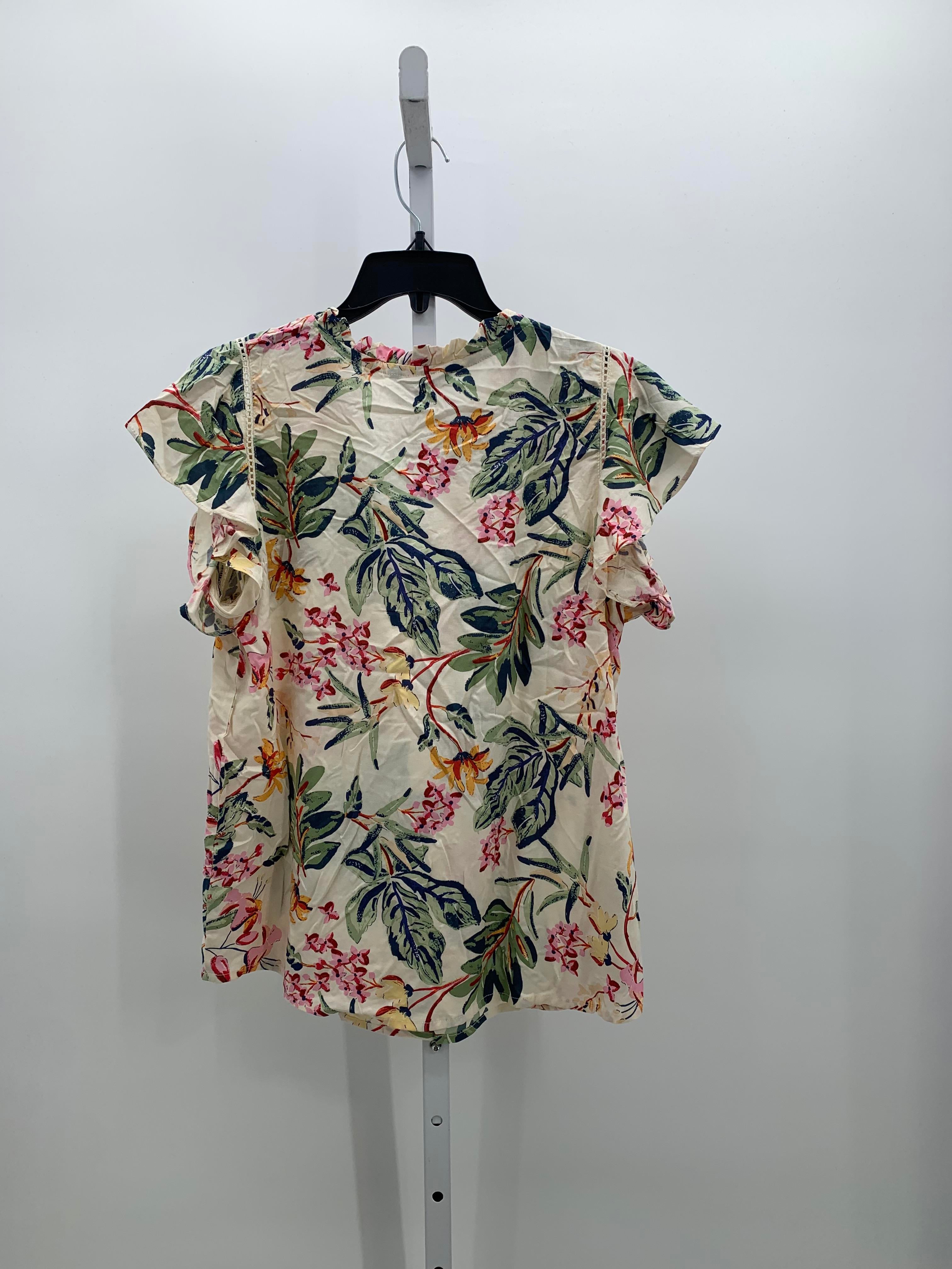 Size Medium Misses Short Sleeve Shirt