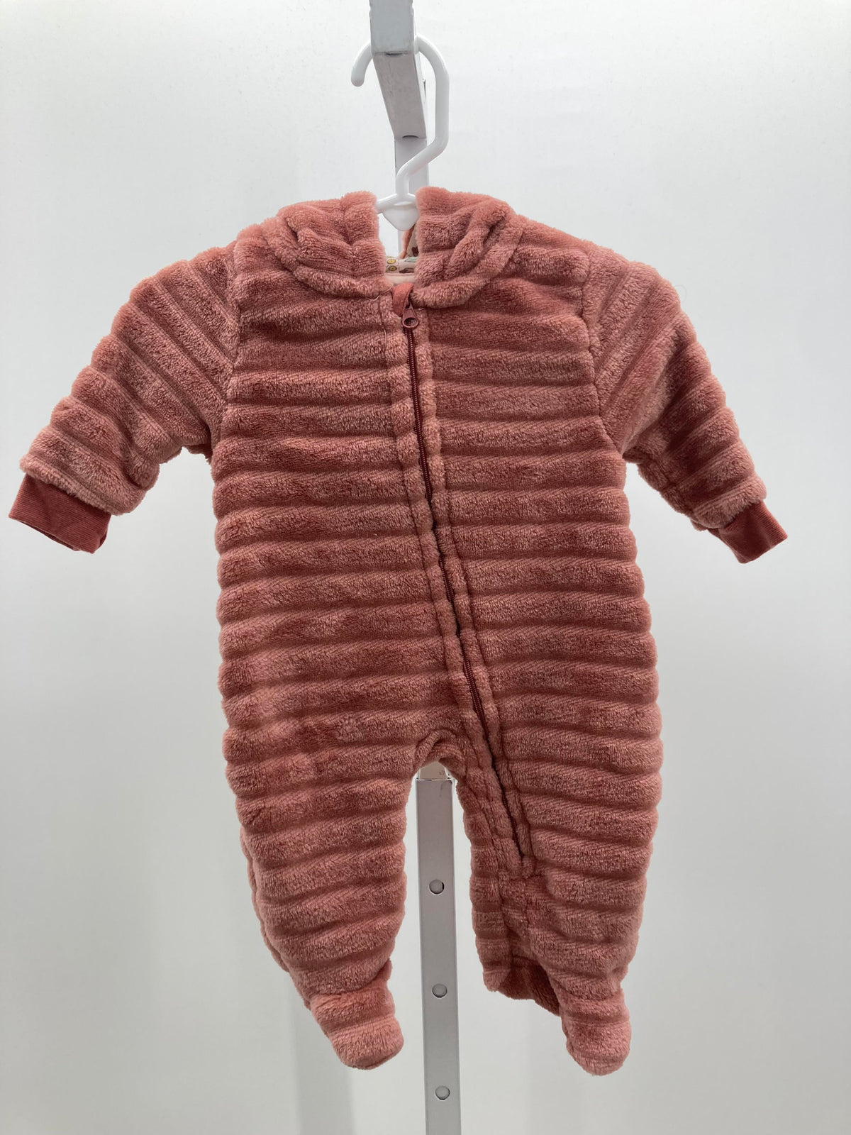 Tahari Size 0-3 months Girls Long Slv. Romper