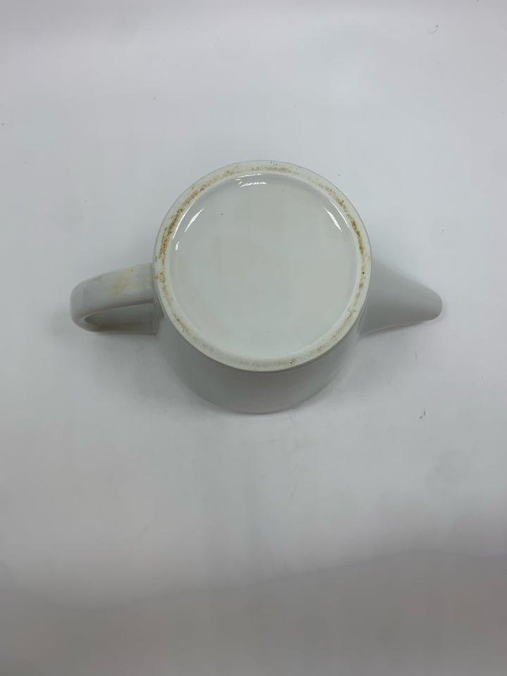 WHITE CERAMIC TEAPOT W/INFUSER.