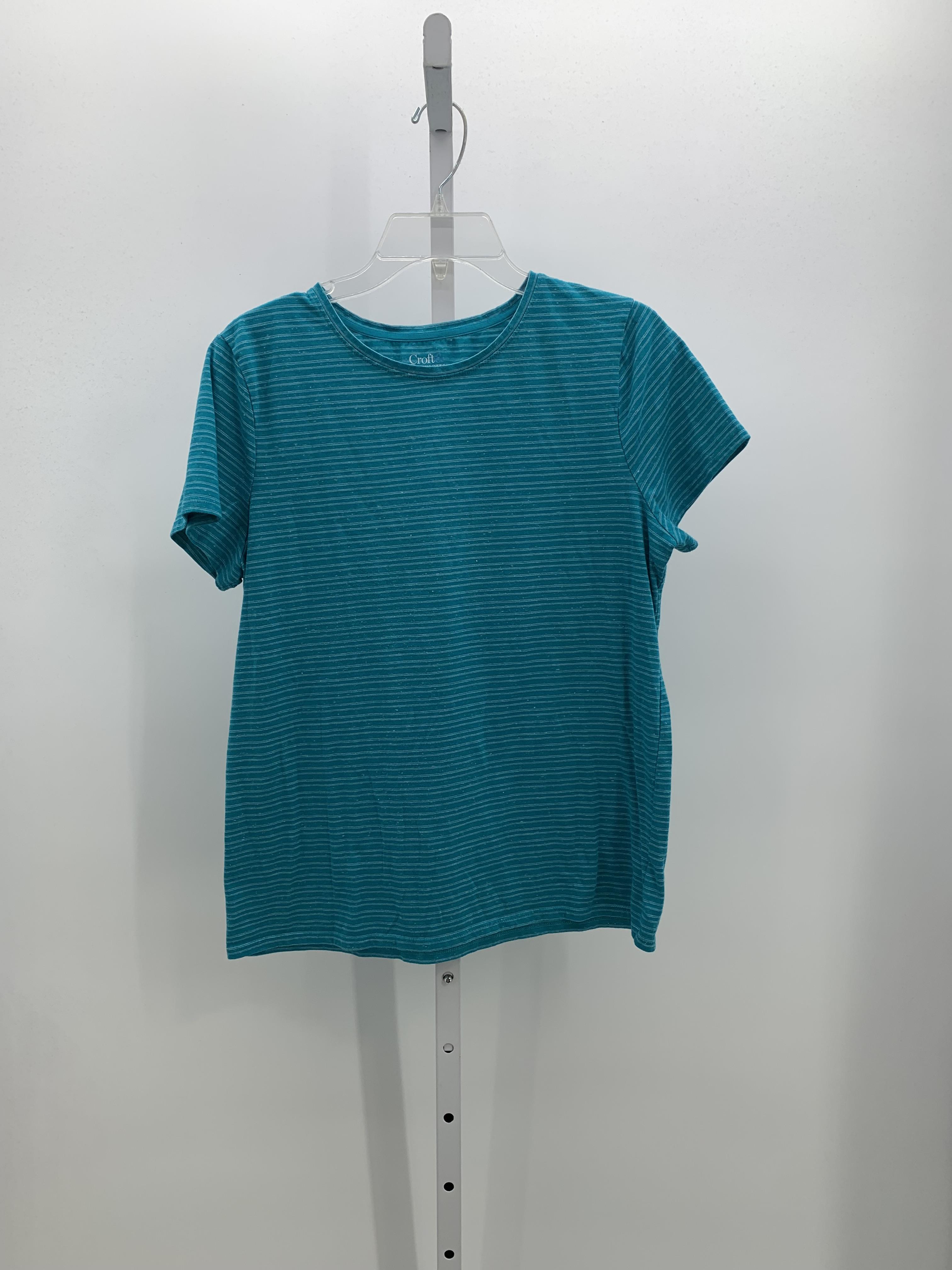 Croft & Barrow Size Medium Misses Short Sleeve Shirt