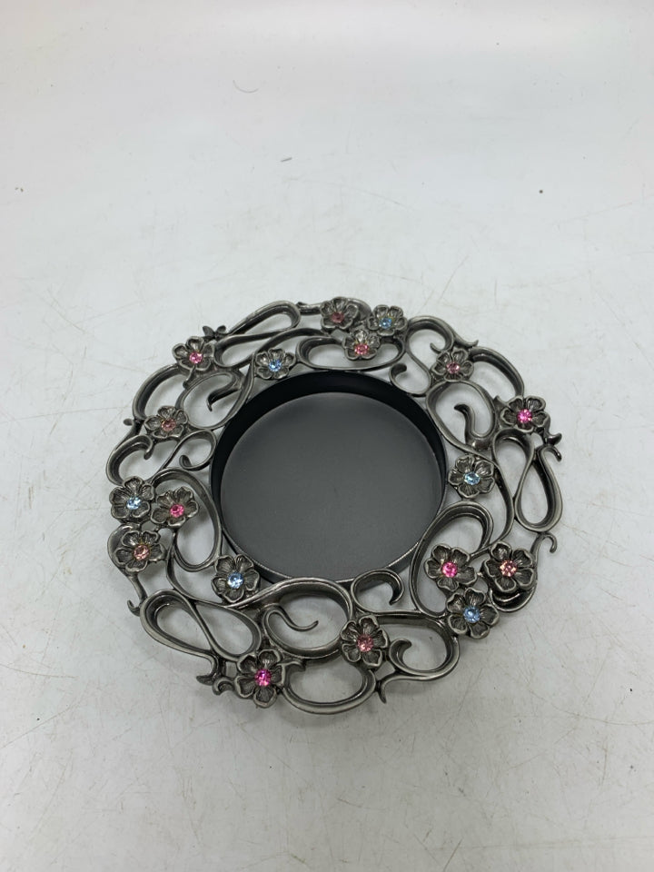 METAL PILLAR CANDLE PLATE W/ PINK/BLUE GEM FLOWERS.