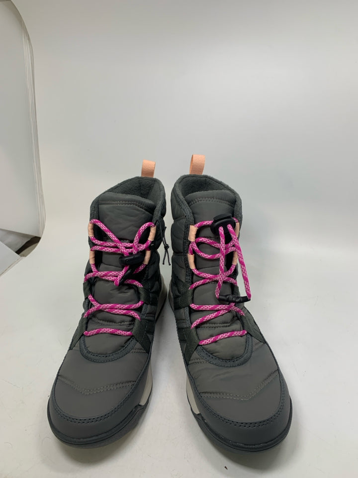 Sorel Whitney Waterproof LAce Up Boots- NWOT