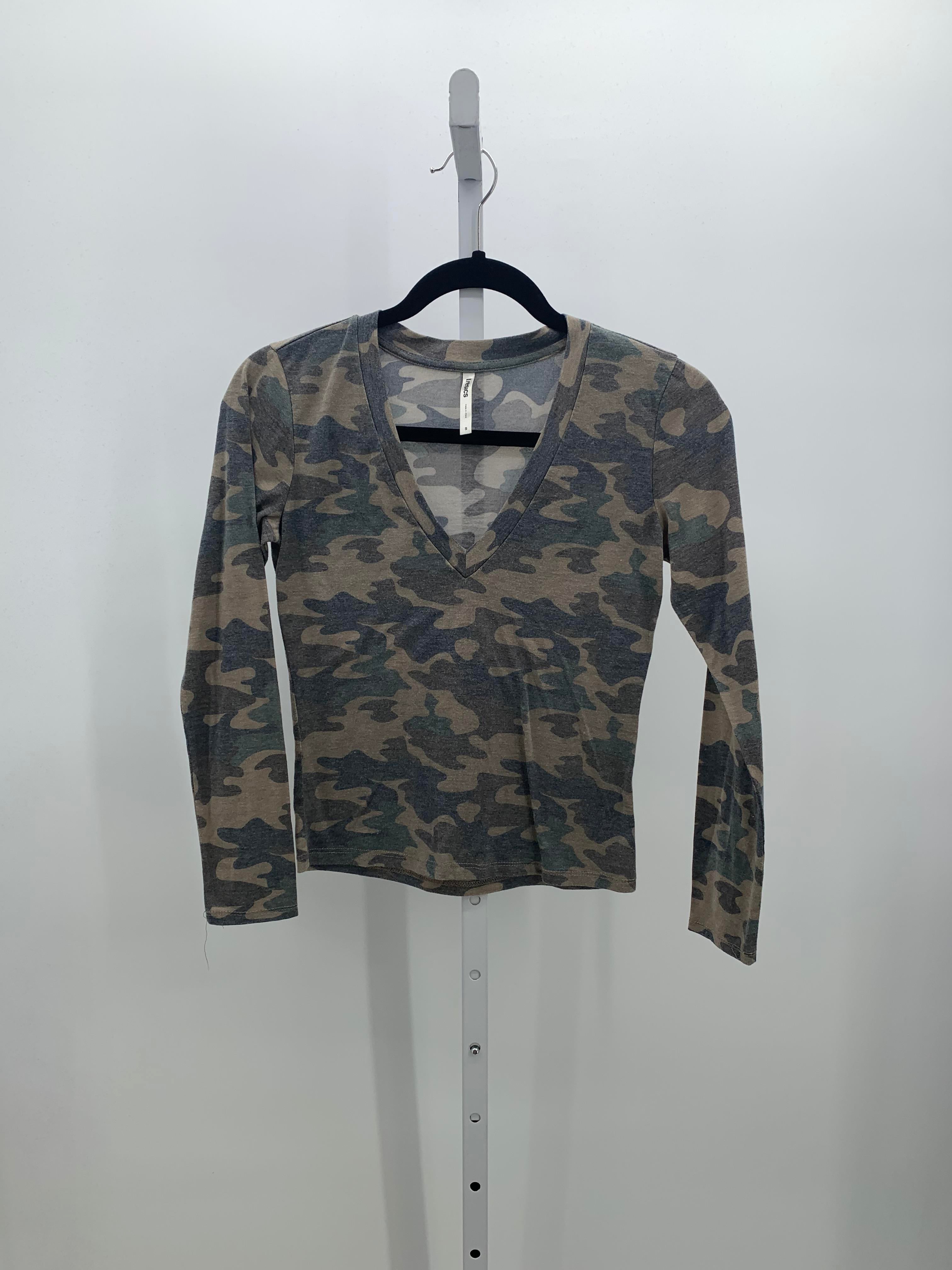 tresics Size Small Misses Long Sleeve Shirt
