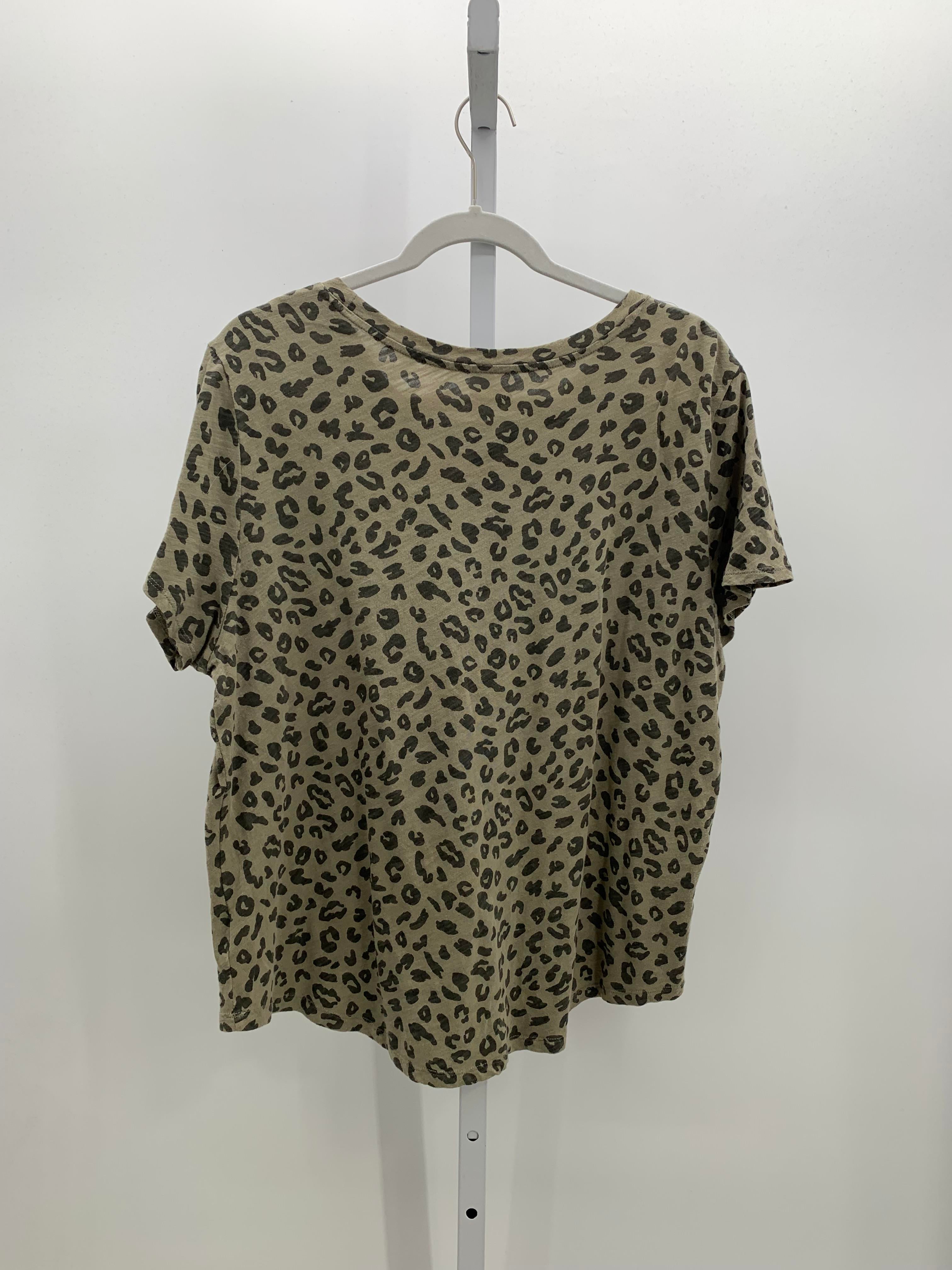 Old Navy Size Extra Large Misses Short Sleeve Shirt