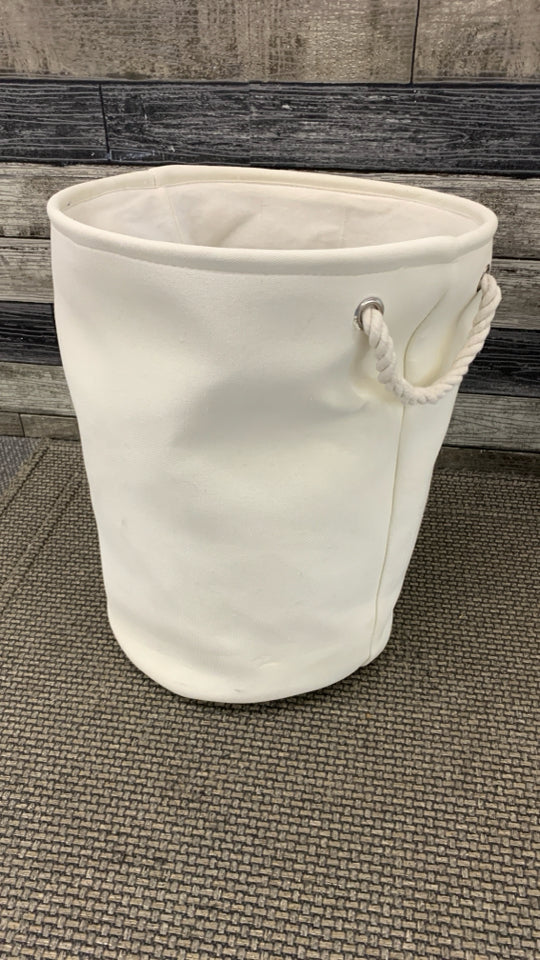 STITCHED RED CAR "STUFF" CLOTH BIN.